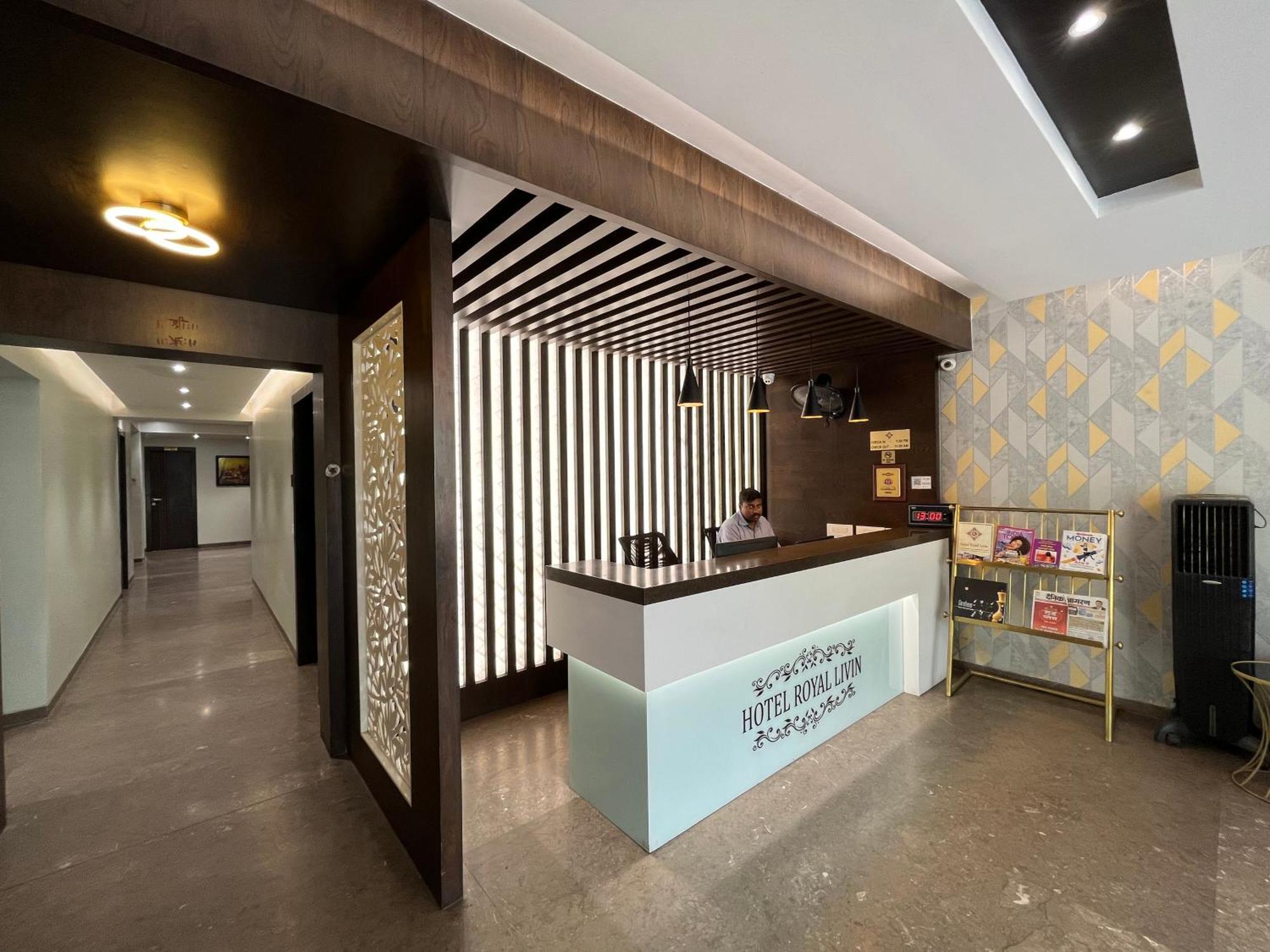 Hotel Royal Livin Varanasi Exterior foto